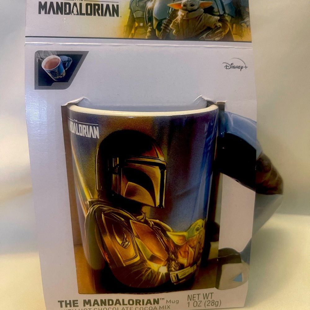 NIB- Disney Star Wars Mandalorian With Hot Chocolate Mix Lrg 14 oz